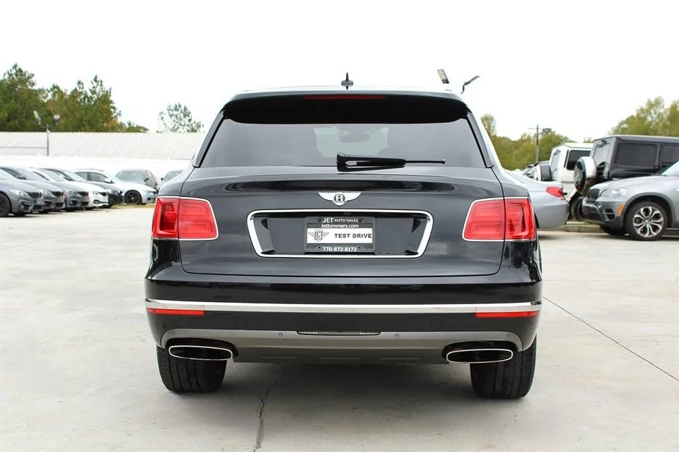 2017 Bentley Bentayga - Image 6 of 19