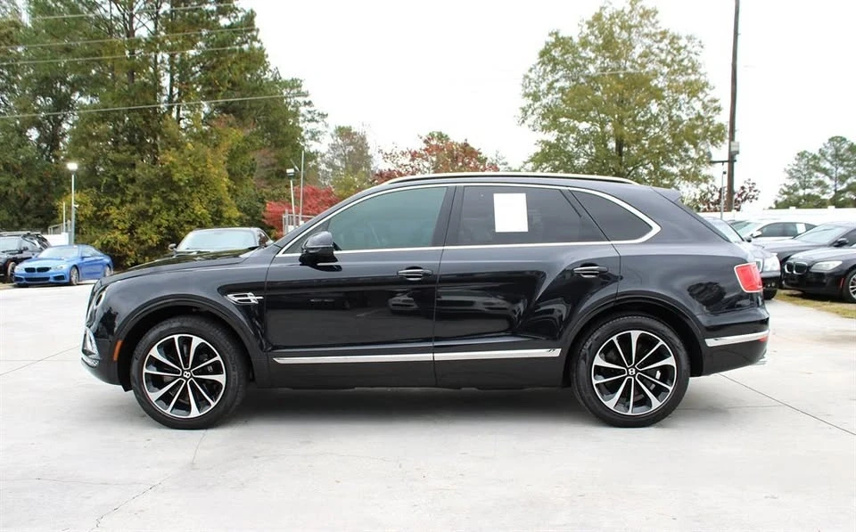 2017 Bentley Bentayga - Image 4 of 19
