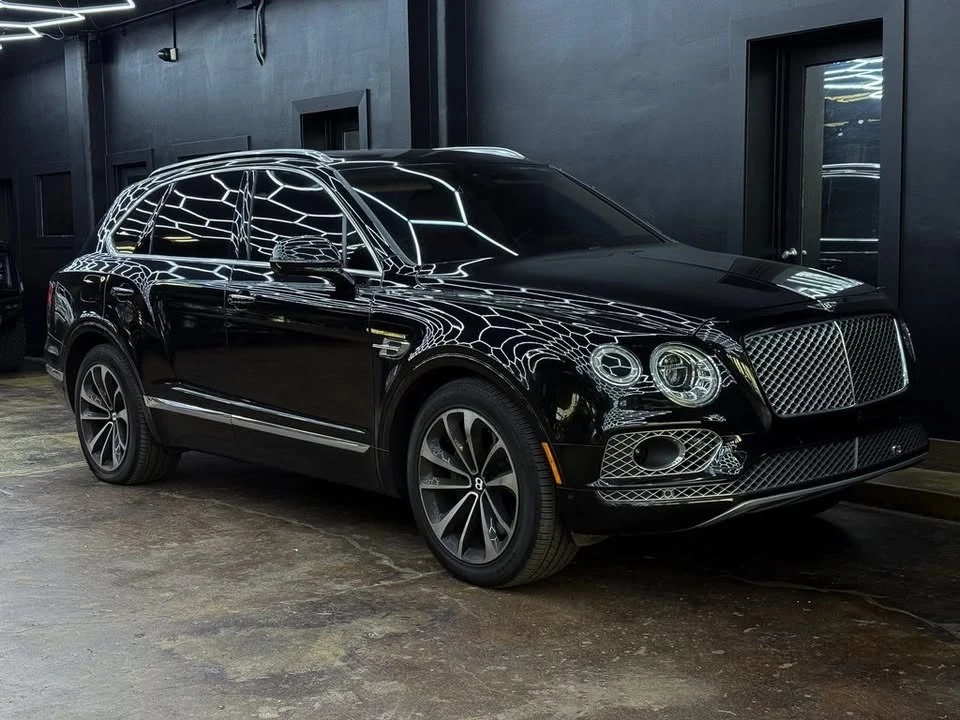 2017 Bentley Bentayga - Image 9 of 20