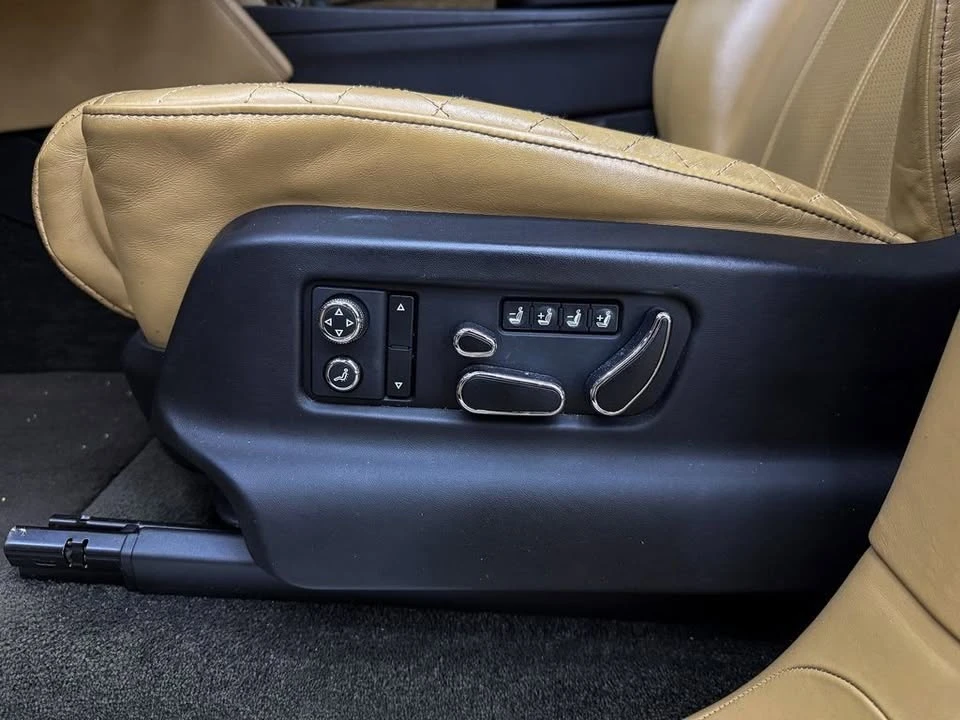 2017 Bentley Bentayga - Image 16 of 20