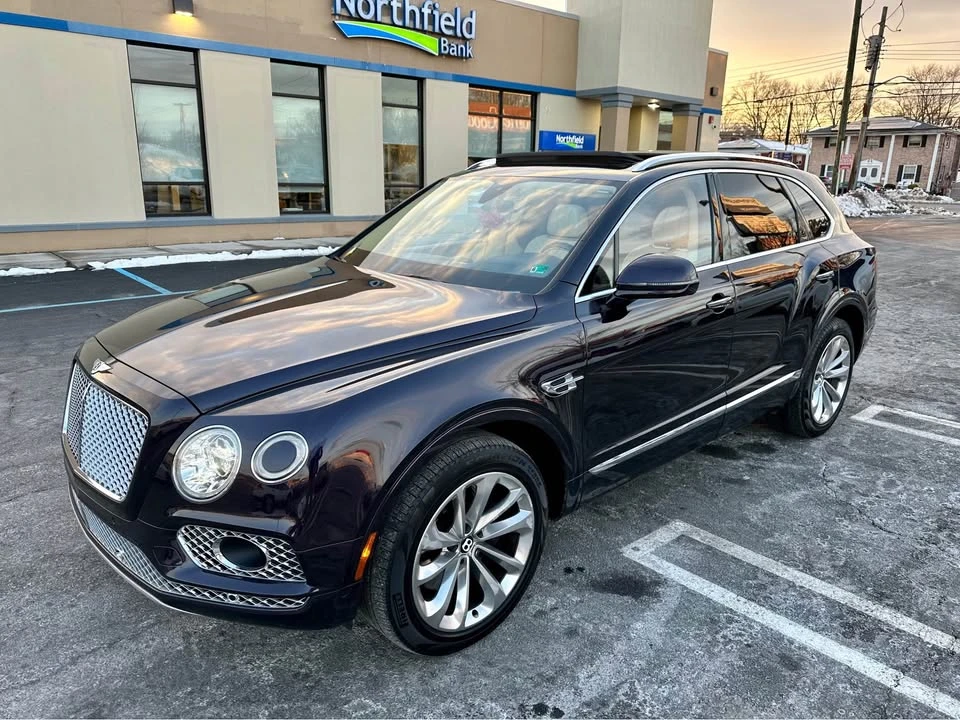 2017 Bentley Bentayga - Image 4 of 6