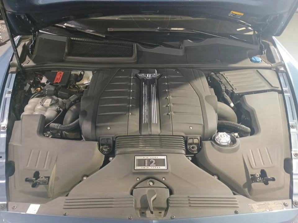 2017 Bentley Bentayga - Image 17 of 20