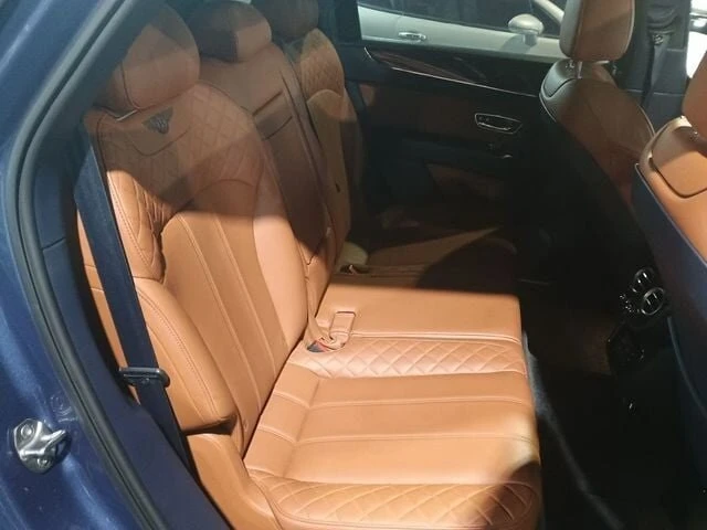 2017 Bentley Bentayga - Image 9 of 20
