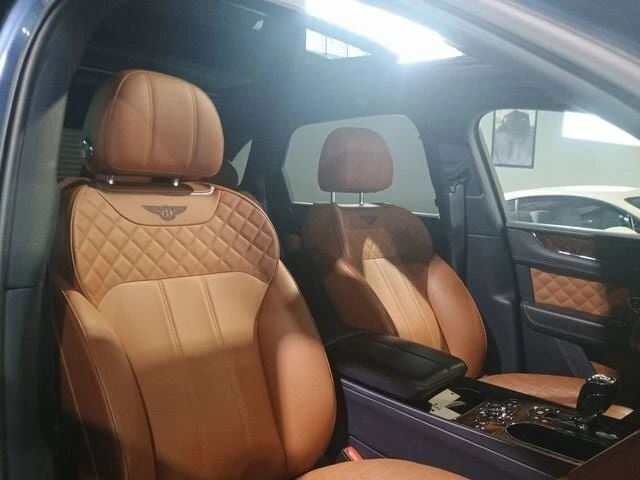 2017 Bentley Bentayga - Image 7 of 20