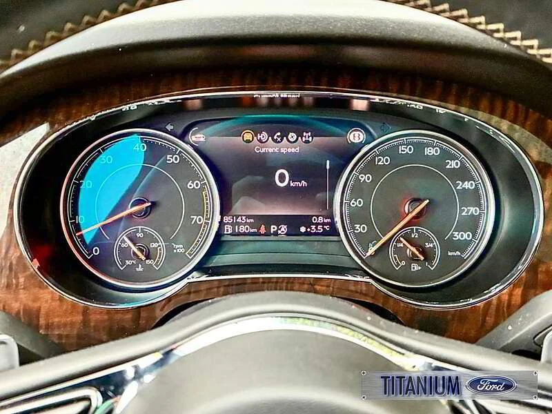 2017 Bentley Bentayga - Image 7 of 8