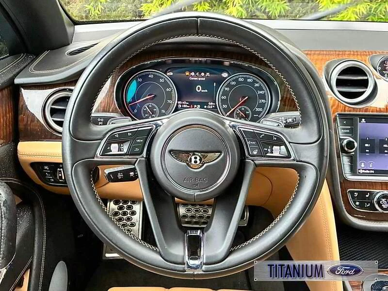 2017 Bentley Bentayga - Image 6 of 8