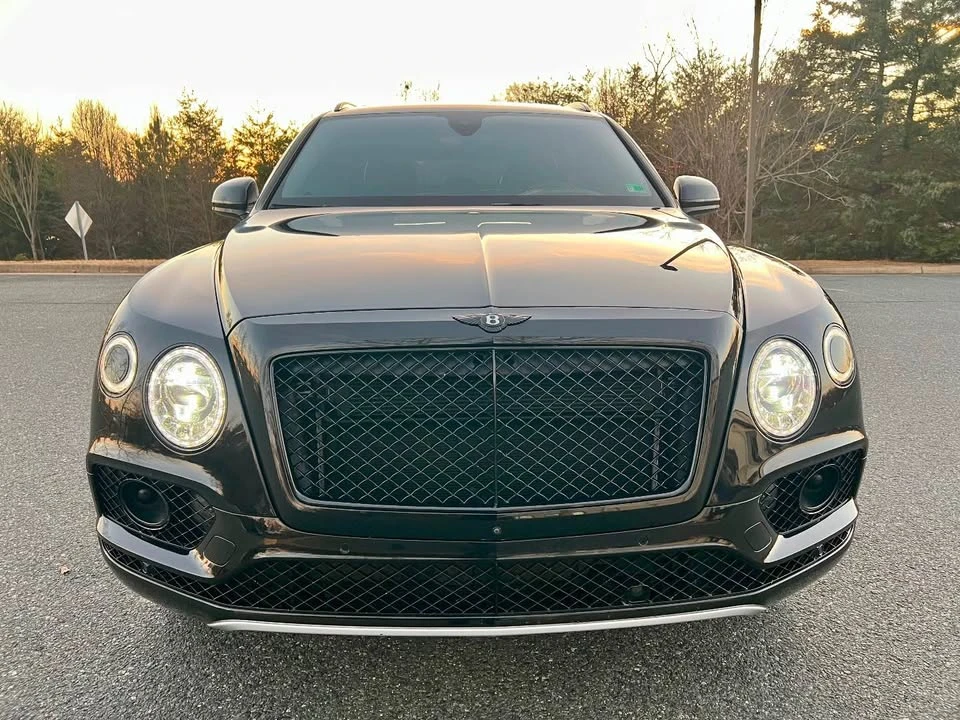 2017 Bentley Bentayga - Image 4 of 10