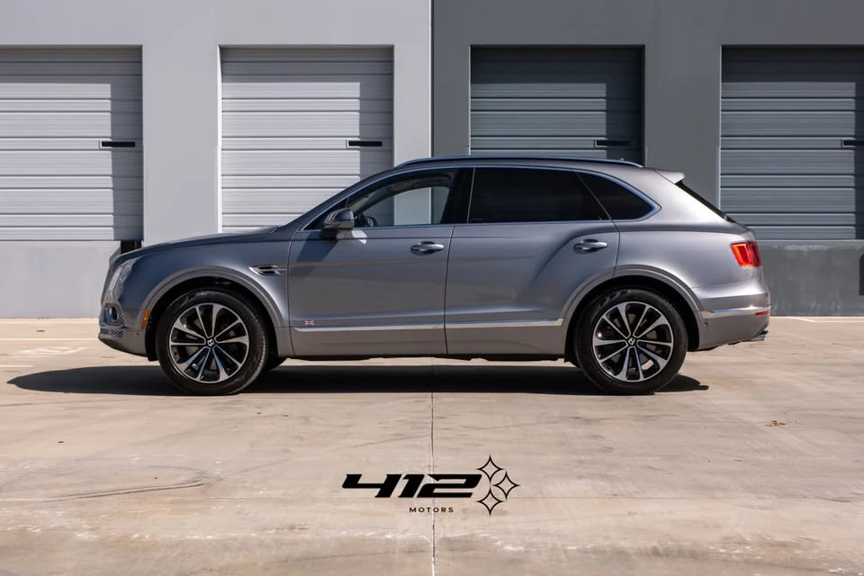 2017 Bentley Bentayga - Image 8 of 19