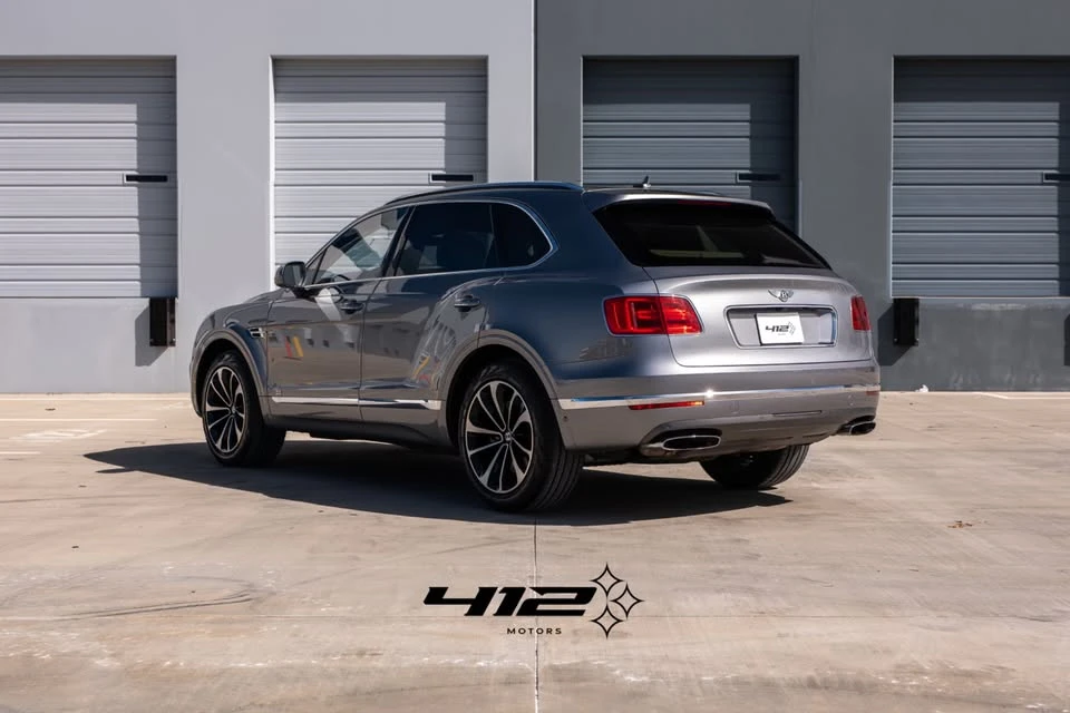 2017 Bentley Bentayga - Image 7 of 19