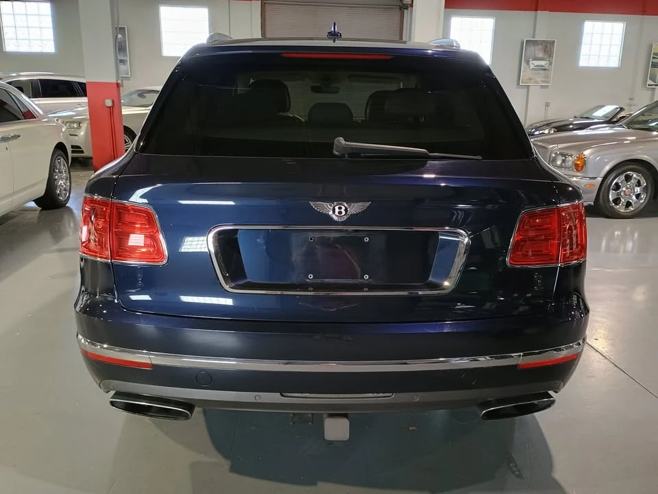 2017 Bentley Bentayga - Image 4 of 20