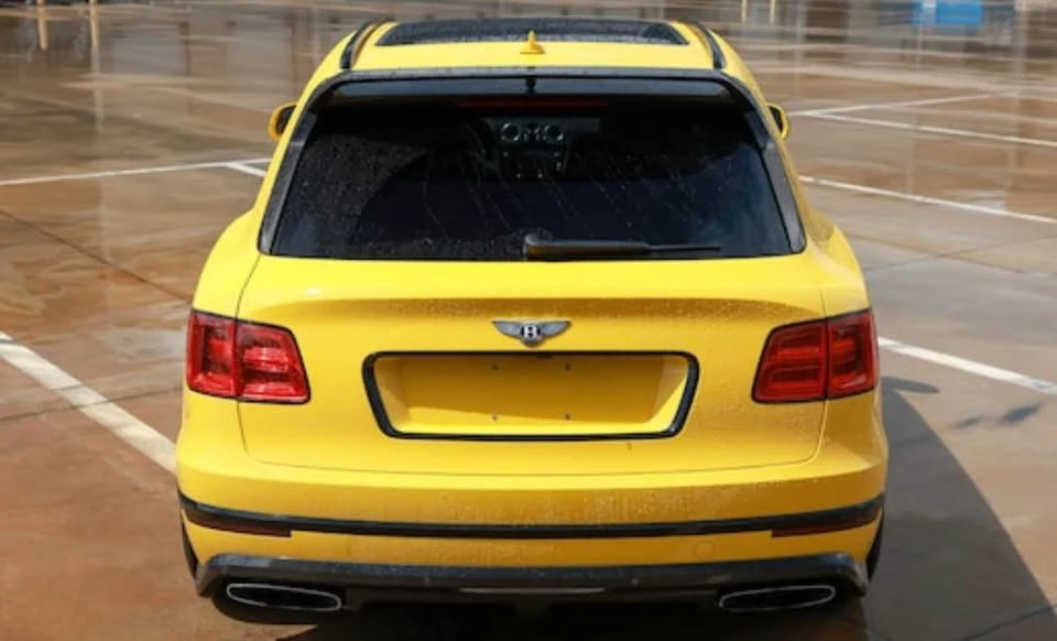 2017 Bentley Bentayga - Image 5 of 18
