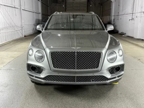 2017 Bentley Bentayga - Image 2 of 19
