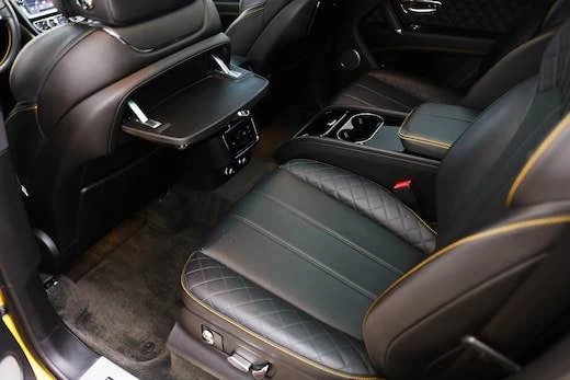 2017 Bentley Bentayga - Image 11 of 19