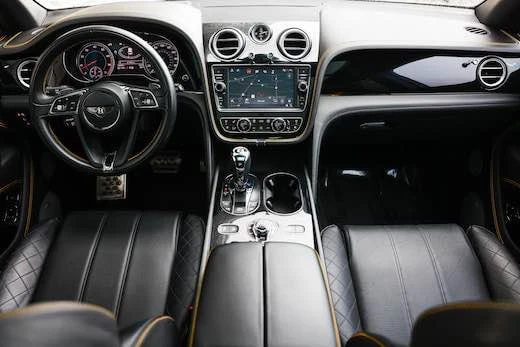 2017 Bentley Bentayga - Image 3 of 19