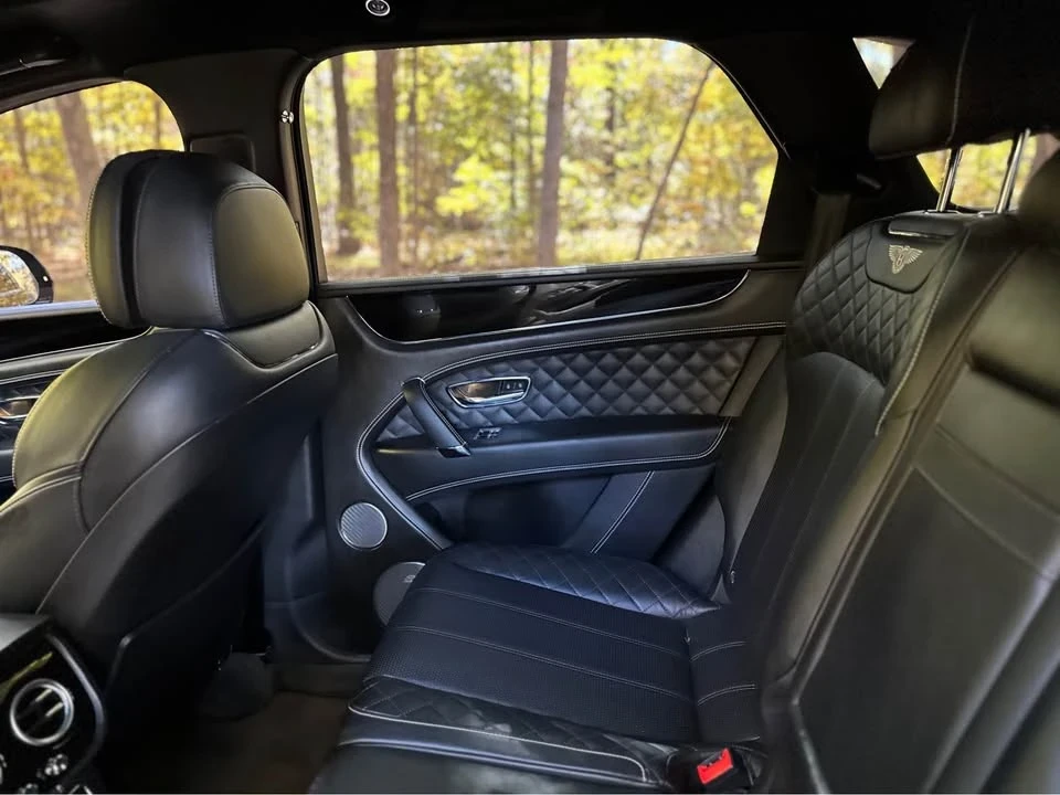 2017 Bentley Bentayga - Image 14 of 18