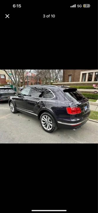 2017 Bentley Bentayga - Image 3 of 10