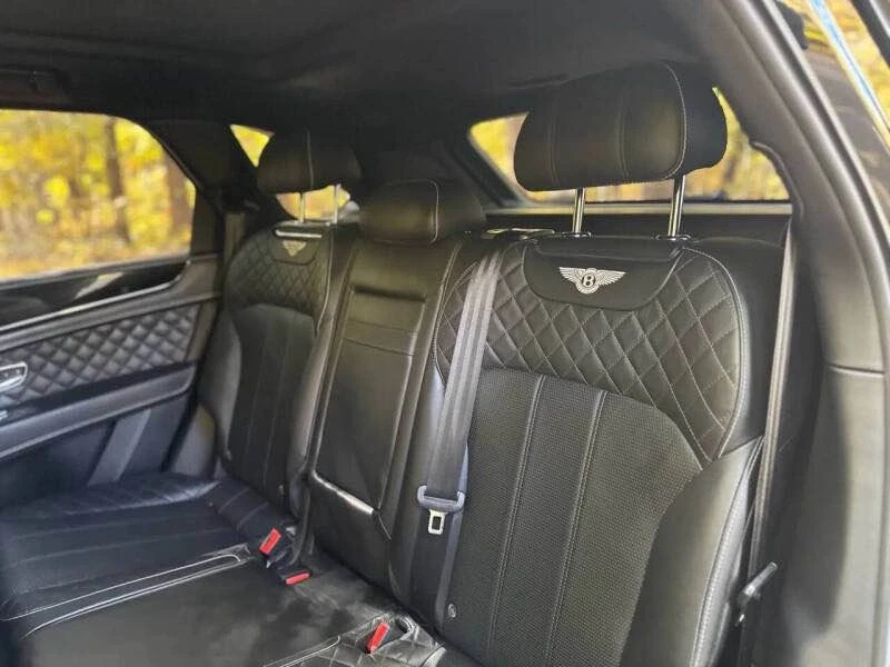 2017 Bentley Bentayga - Image 9 of 9