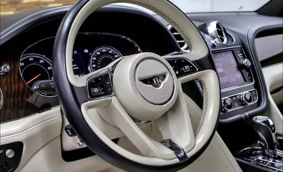 2017 Bentley Bentayga - Image 12 of 20
