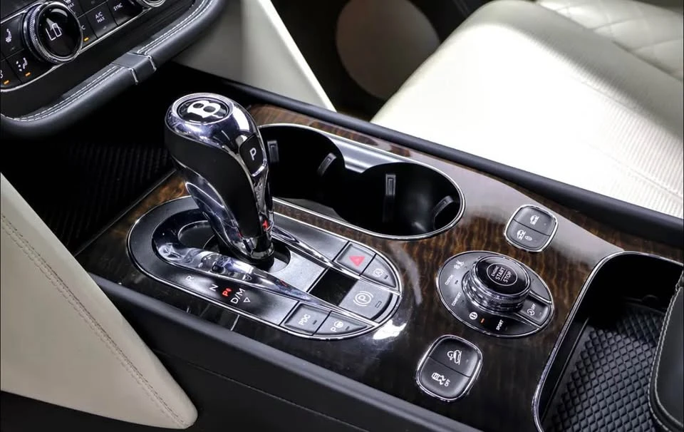 2017 Bentley Bentayga - Image 14 of 20