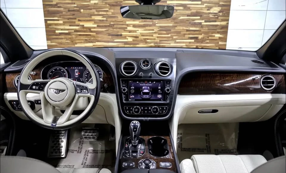 2017 Bentley Bentayga - Image 10 of 20