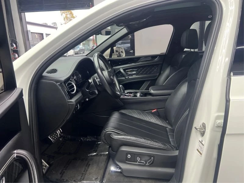 2017 Bentley Bentayga - Image 11 of 20