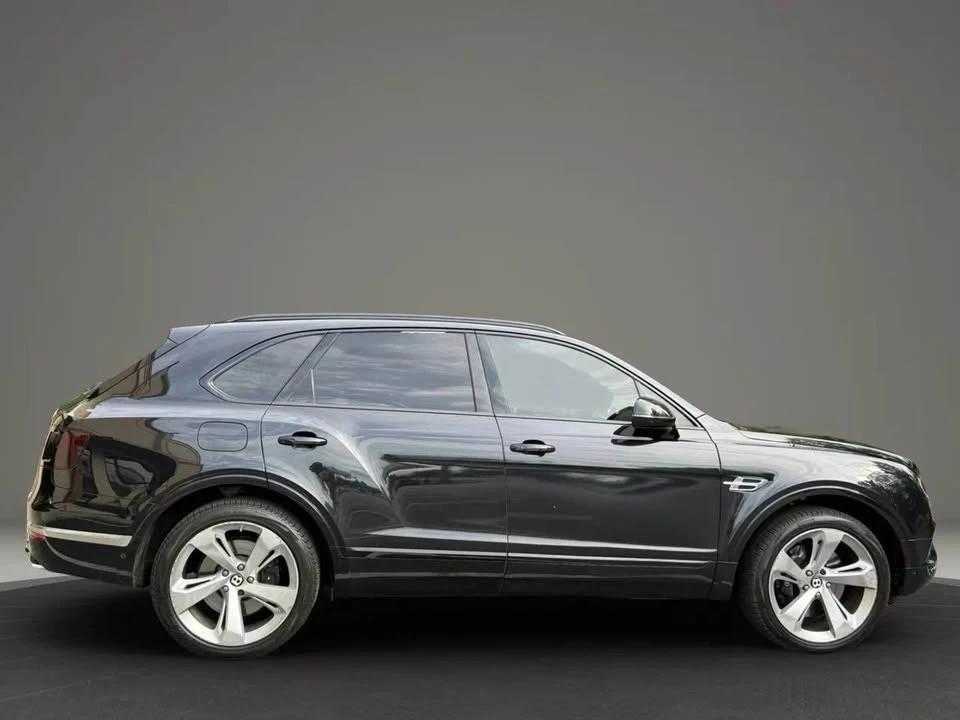 2017 Bentley Bentayga - Image 4 of 17