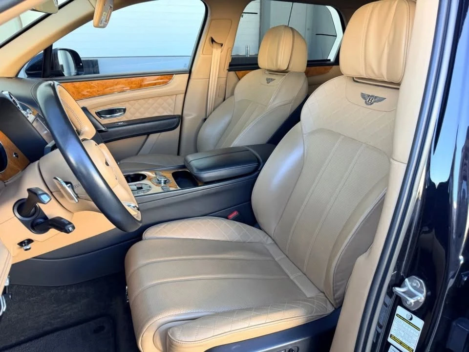 2017 Bentley Bentayga - Image 11 of 20