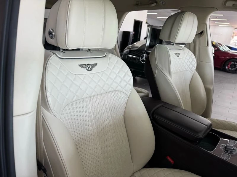 2017 Bentley Bentayga - Image 15 of 20