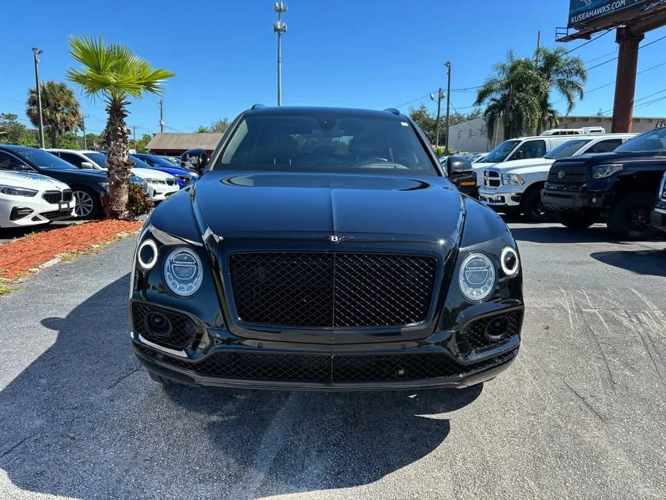 2017 Bentley Bentayga - Image 2 of 14