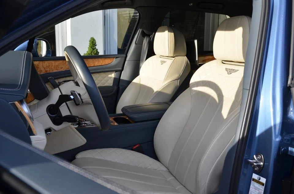2017 Bentley Bentayga - Image 11 of 20