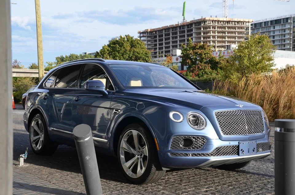 2017 Bentley Bentayga - Image 4 of 20