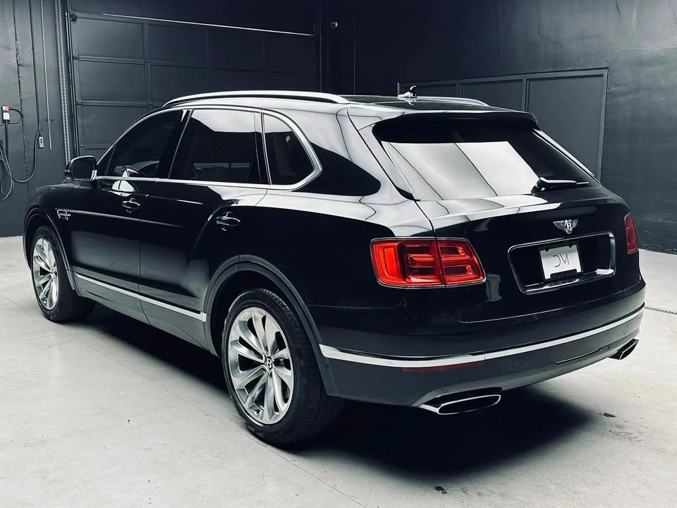 2017 Bentley Bentayga - Image 3 of 17