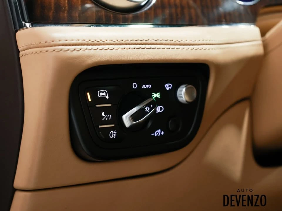 2017 Bentley Bentayga - Image 12 of 16