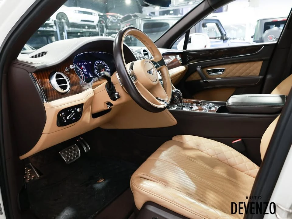 2017 Bentley Bentayga - Image 9 of 16