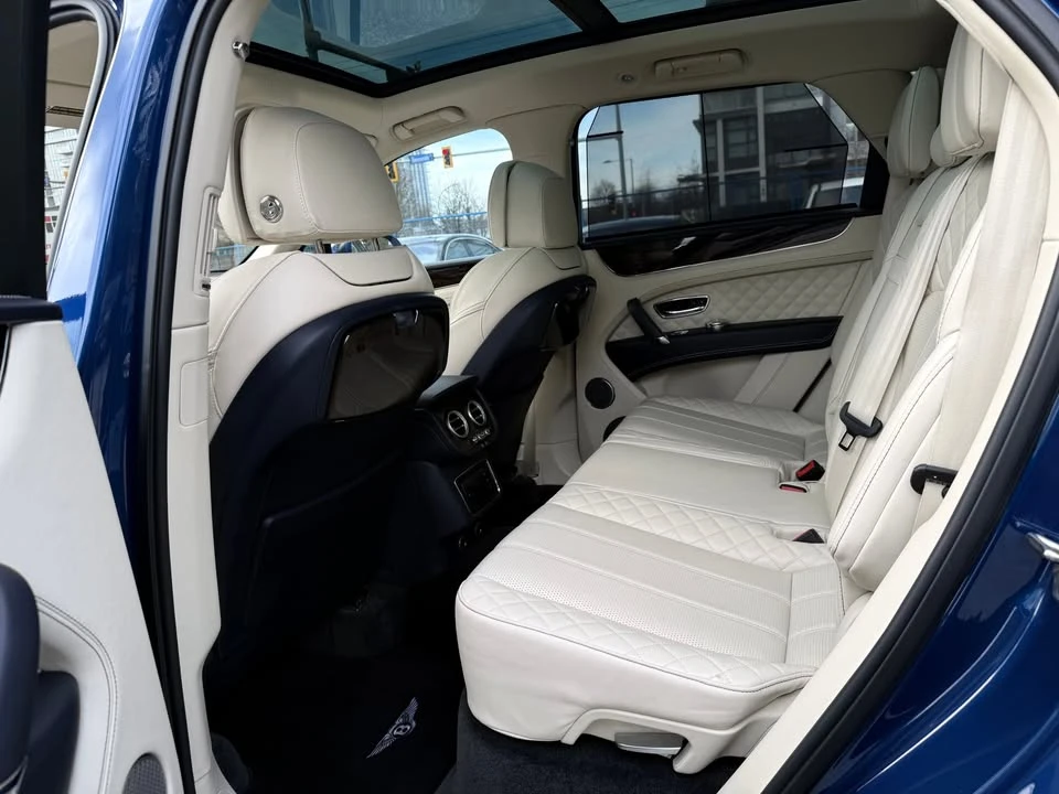 2017 Bentley Bentayga - Image 20 of 20