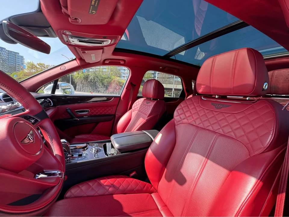 2017 Bentley Bentayga - Image 8 of 19