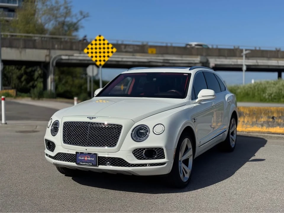 2017 Bentley Bentayga - Image 3 of 19