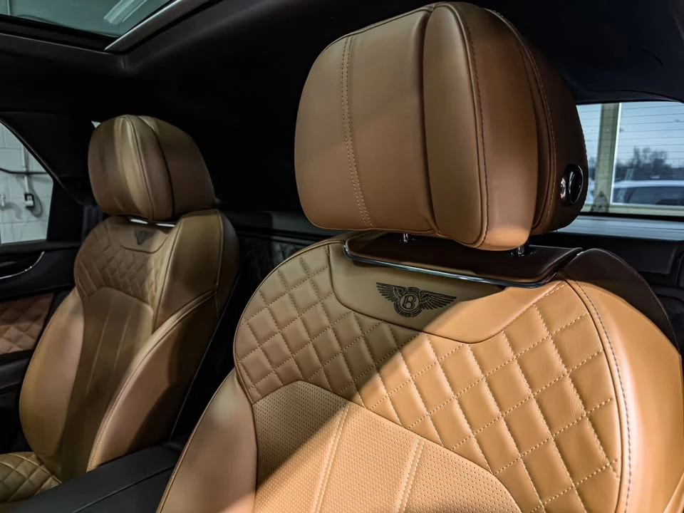 2017 Bentley Bentayga - Image 13 of 20