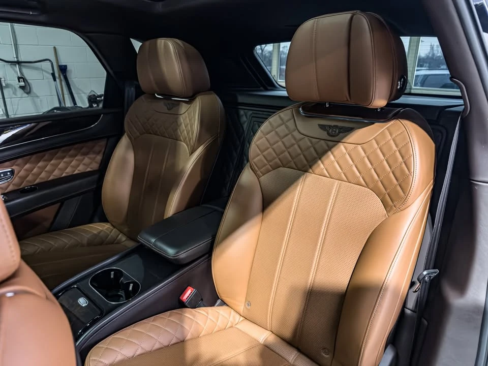 2017 Bentley Bentayga - Image 11 of 20