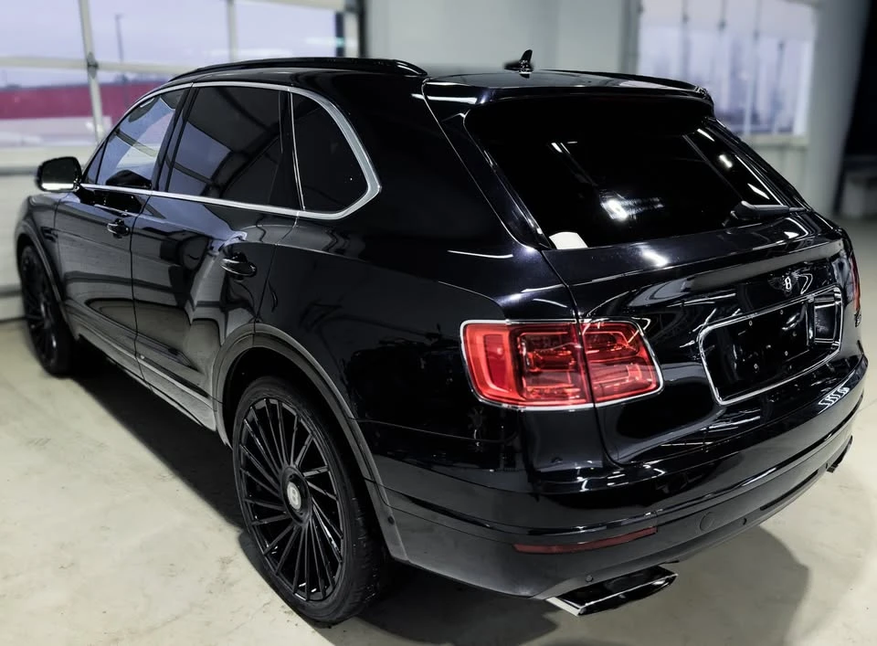 2017 Bentley Bentayga - Image 4 of 20