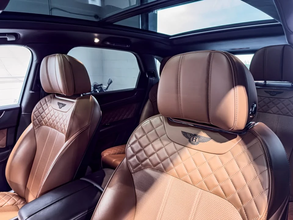 2017 Bentley Bentayga - Image 9 of 20