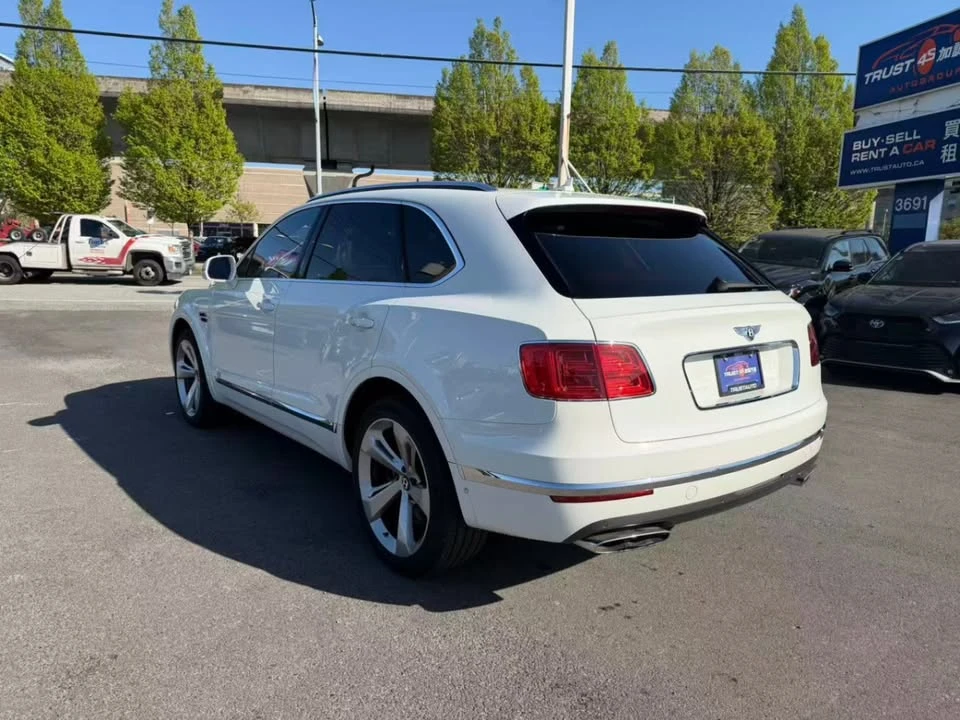2017 Bentley Bentayga - Image 6 of 20