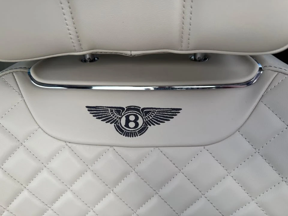 2017 Bentley Bentayga - Image 19 of 20