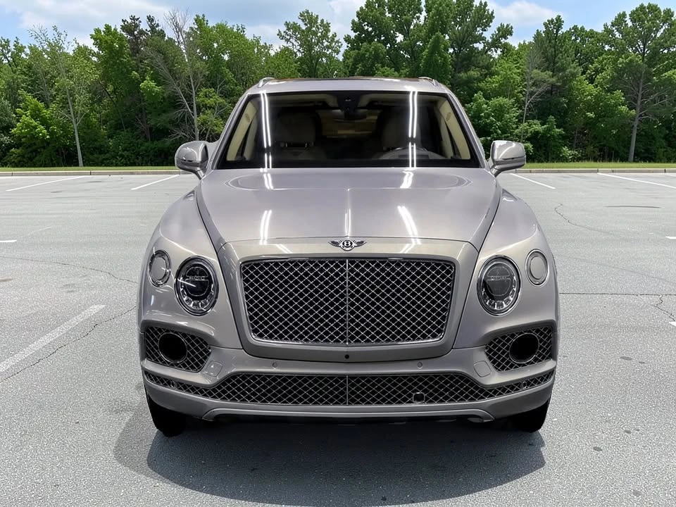 2017 Bentley Bentayga - Image 2 of 10