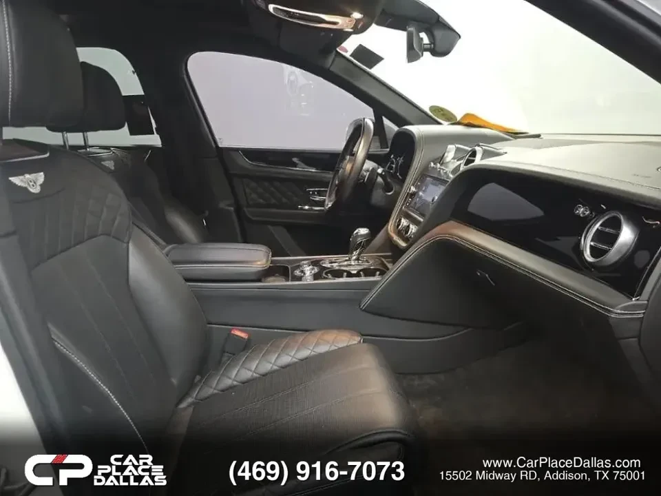 2017 Bentley Bentayga - Image 9 of 16