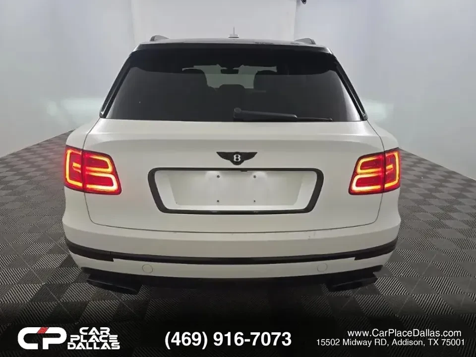 2017 Bentley Bentayga - Image 8 of 16