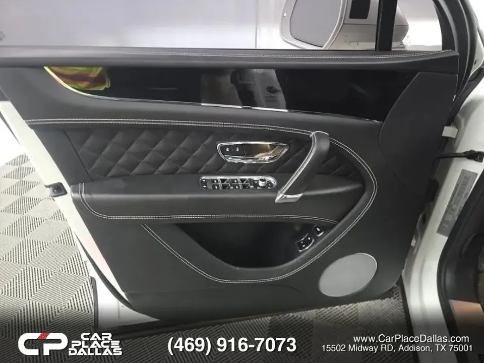 2017 Bentley Bentayga - Image 14 of 16