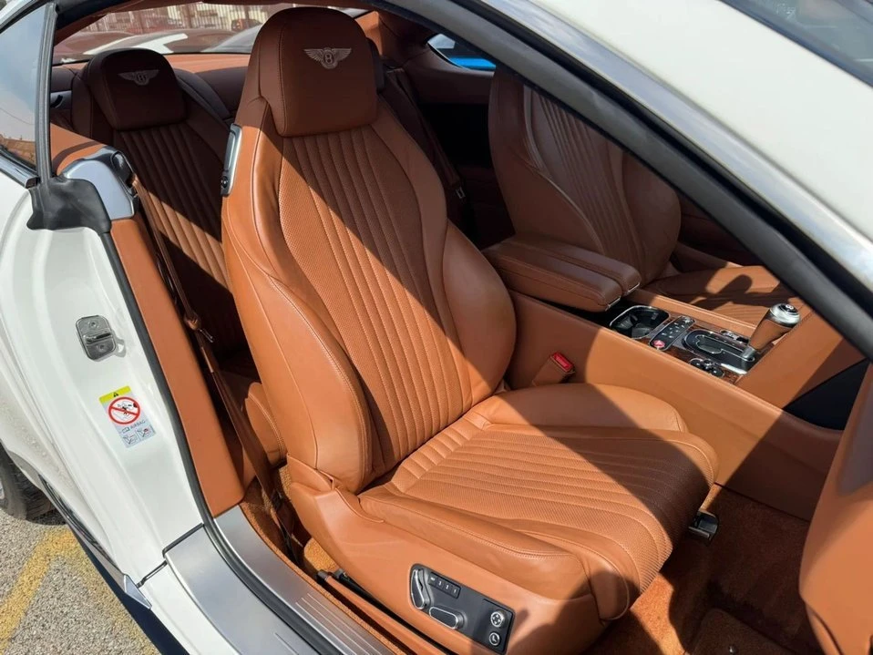 2017 Bentley Continental GT 2nd Gen - Image 16 of 20