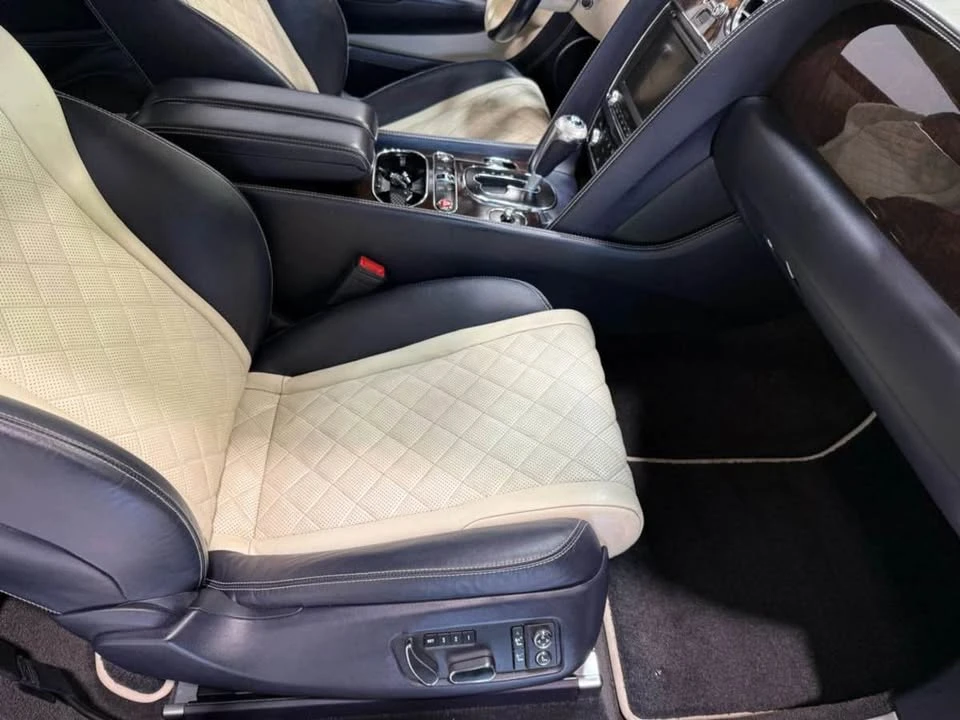 2017 Bentley Continental GTC - Image 19 of 19