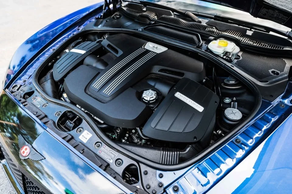 2017 Bentley Continental GT V8 2nd Gen - Image 13 of 19